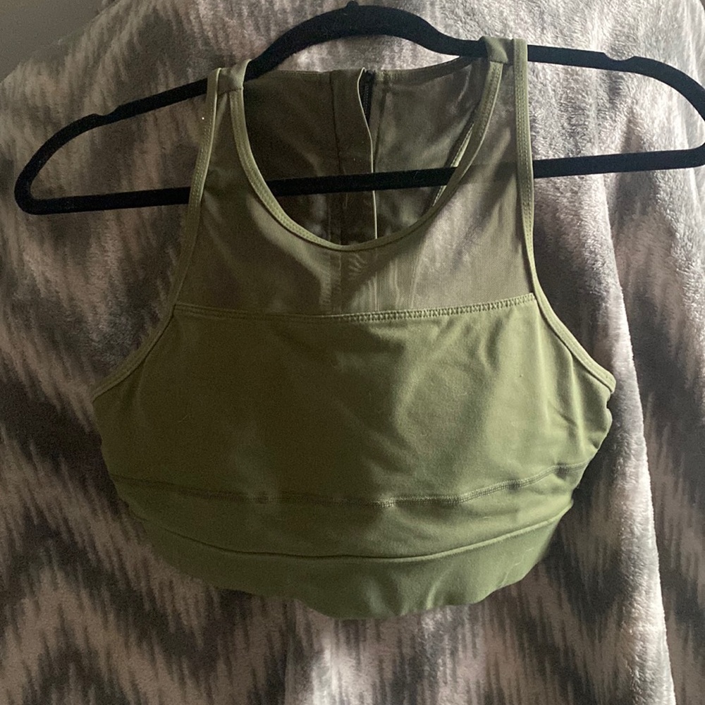 High Neck Sports Bra